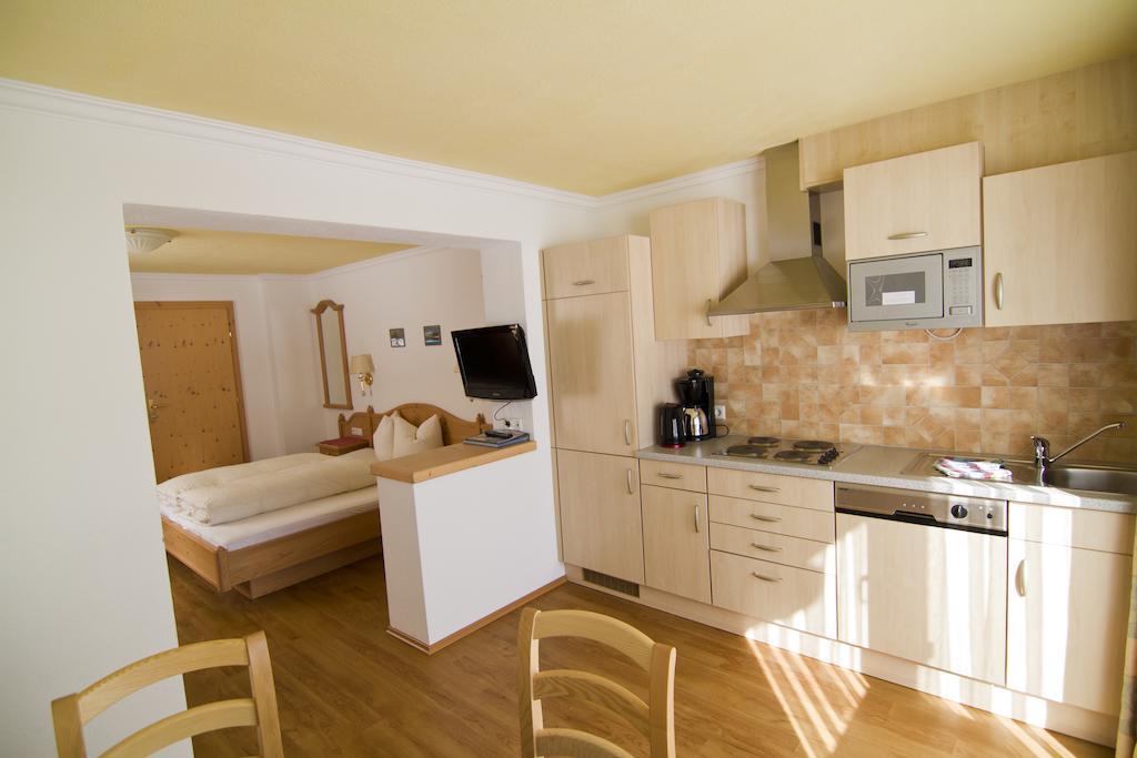 Appartment Pillerhof Обергургл Стая снимка