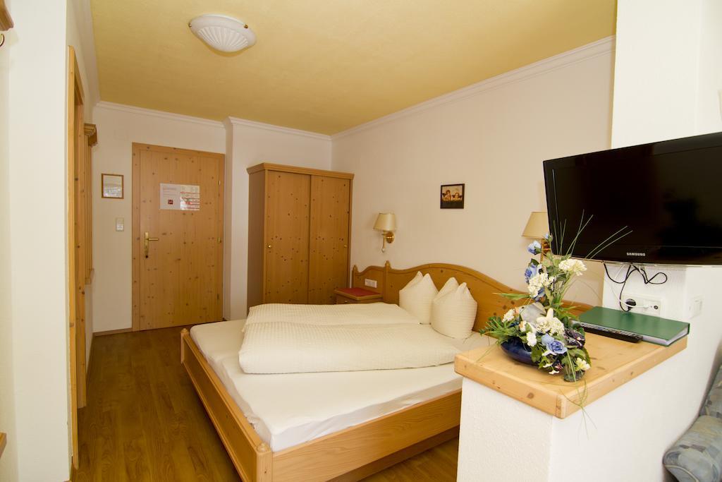Appartment Pillerhof Обергургл Стая снимка