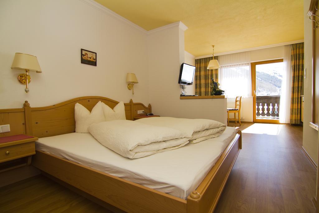 Appartment Pillerhof Обергургл Стая снимка