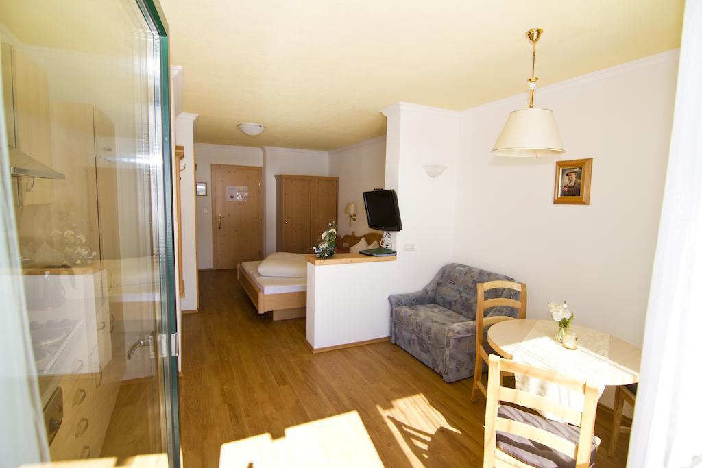 Appartment Pillerhof Обергургл Стая снимка